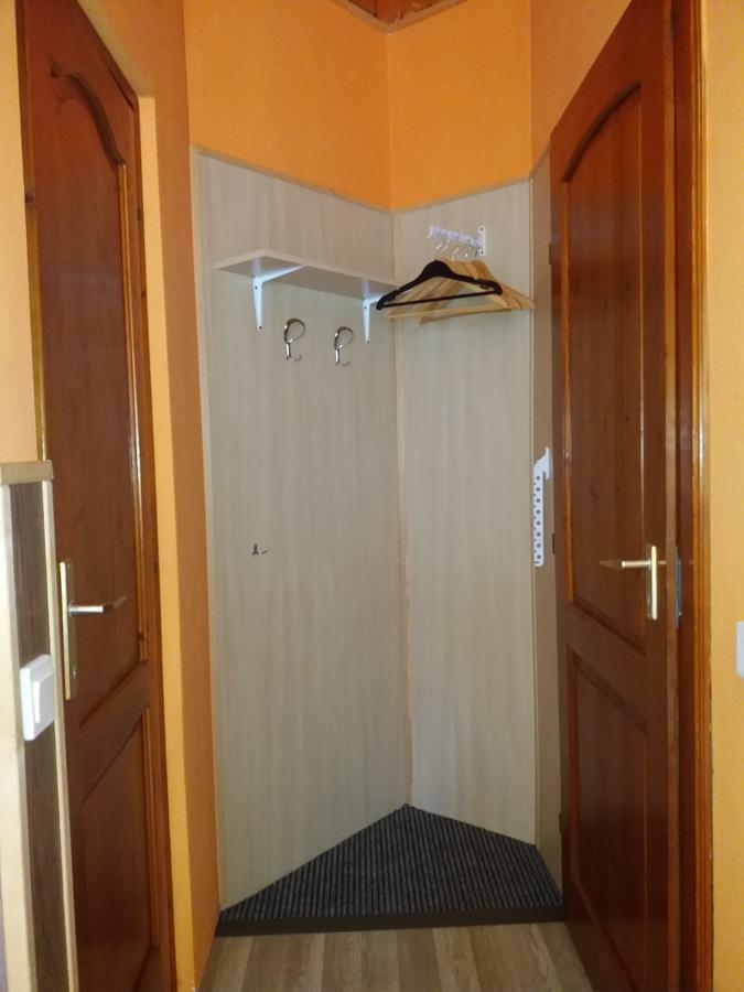 Hajas Família Kiadó Szobák Balatonmariafurdo Exterior foto